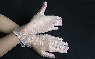 無(wú)粉一次性pvc防護(hù)檢查手套9寸240mm